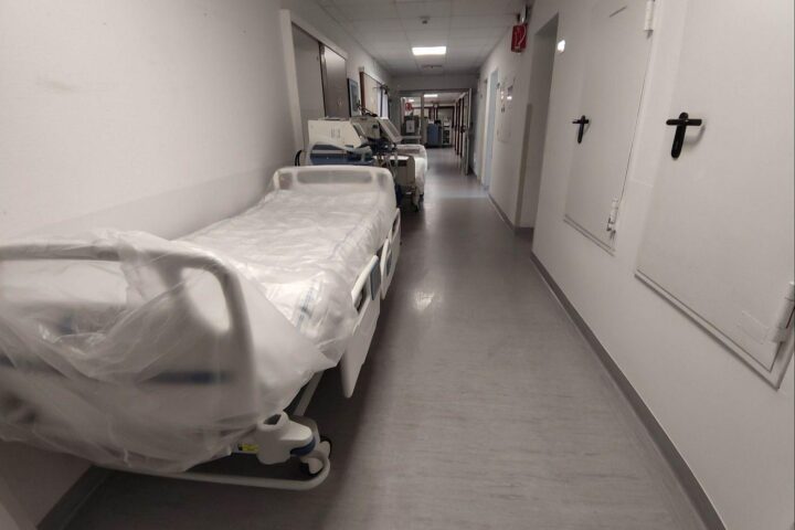 Krankenhaus-Archivfoto: SPD fordert landesweites Hitzeschutzkonzept und „Hitze-Kabinett“ für NRW.