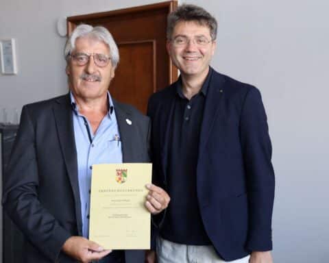 Wettbewerb für Gründerpreis 2027 in Dessau-Roßlau: Innovation, Unternehmergeist und Förderung regionaler Unternehmen.