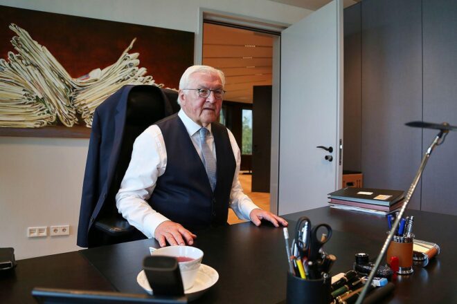 Steinmeier verteidigt hohe Kosten für Schloss Bellevue