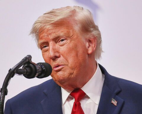 Donald Trump (Archiv) vor Meldung: Friedensrat-Einigung zur Entwaffnung der Hamas in Gaza und israelischem Rückzug.