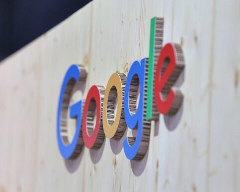 EU-Kommission verhängt Milliardenstrafe gegen Google: Verbraucherzentrale fordert Durchsetzung von digitalem EU-Recht.