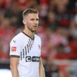 Karol Mets im VfL Bochum-Trikot: Innenverteidiger wechselt ablösefrei vom FC St. Pauli.
