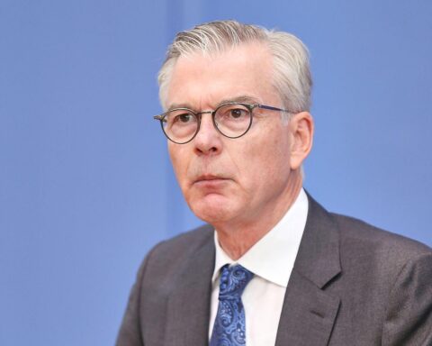 Martin Werding warnt: Abschaffung von Minijobs führt nicht zu Jobverlust, sondern zu faireren Teilzeitregeln.