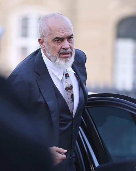 Edi Rama und Hendrik Wüst bei diplomatischem Gespräch zu EU-Erweiterung und geopolitischen Herausforderungen.