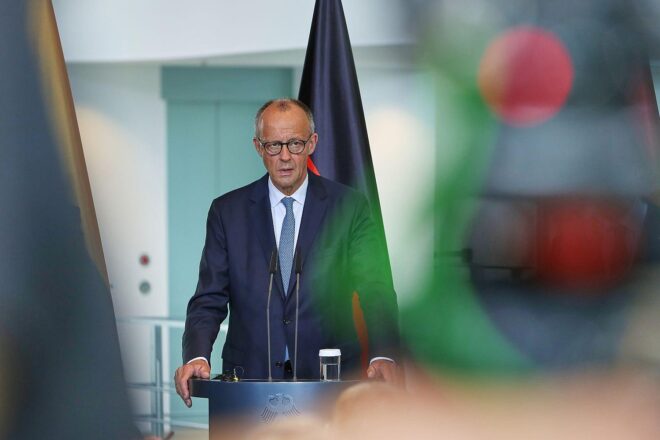 "Love in the air" – Merz lobt Trump nach Nato-Gipfel