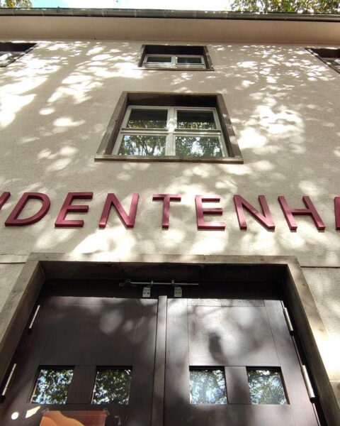 Studentenhaus im Archiv, während die geplante Bafög-Reform im Kabinett am 12. August beraten wird.