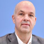 Marcel Fratzscher hält die Abschaffung der Rente mit 63 für unverzichtbar.