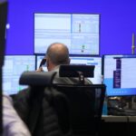Blick auf die Frankfurter Börse: Dax startet stark, Kursrekord, Finanzmärkte im Aufschwung.