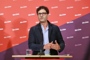 Luigi Pantisano (Archiv) fordert Zusammenarbeit mit der CDU trotz Kritik und betont Abgrenzung von Rechtsextremen.