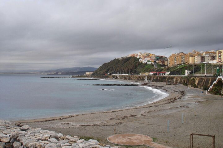 Archivfoto der spanischen Exklave Ceuta, vor dem Hintergrund möglicher hybrider Angriffe und gesteuerter Migration.
