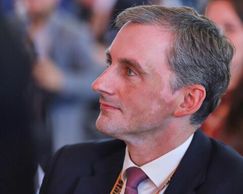 Jan Riedel (Archiv), Landesbildungsminister Sachsen-Anhalt, warnt vor Bildungsproblem durch Isolation in Online-Medien.