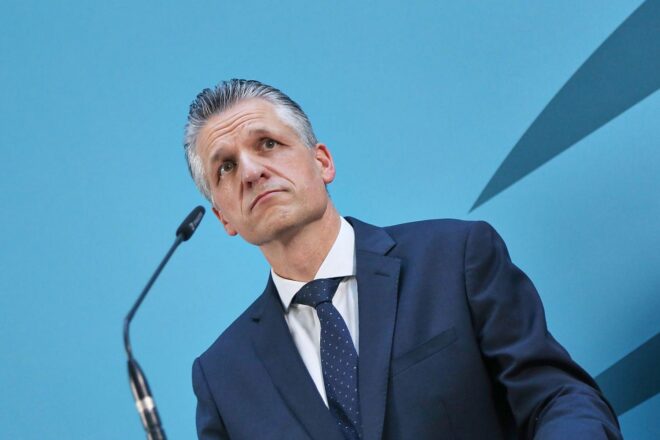 Thorsten Frei (CDU) im Porträt, Archivfoto, Debatte um weibliche Bundespräsidentin.